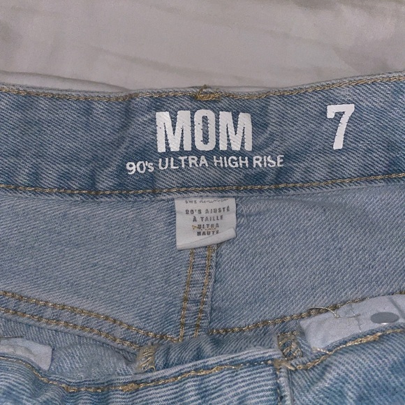 Mom jean shorts - Picture 2 of 3